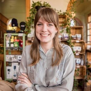 Meet your Posher, Clare
